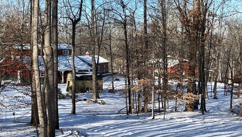 25065 Rock Springs Hollow Rd