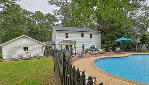 1406 Arden Dr SW