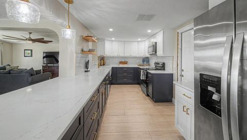 3837 Topsail Trail