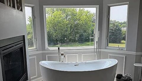 6N274 W Ridgewood Ln