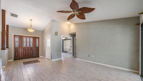3817 Nicholas Cir