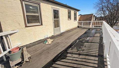 742 Nebraska Avenue E