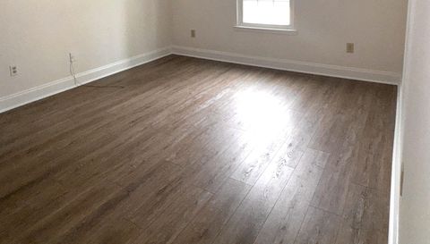 1075 Peachtree Walk NE