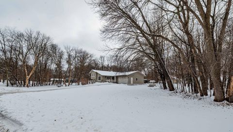 8125 Spring Valley Road