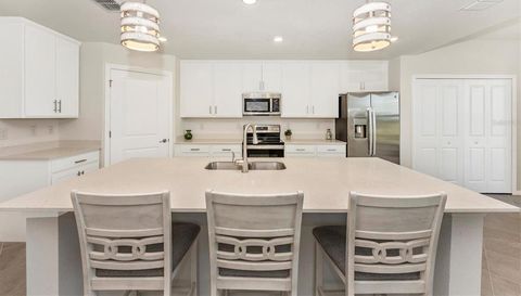 12550 GALAPAGOS STREET