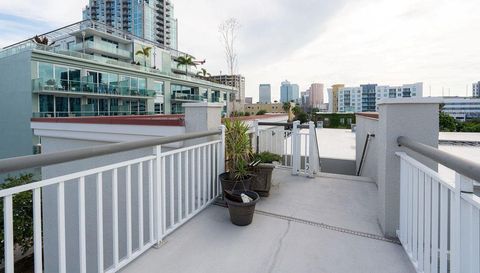 1002 Channelside DRIVE