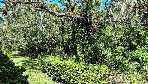 4635 Oak Forest