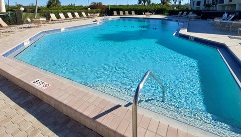 21420 Bay Village Dr Unit 216