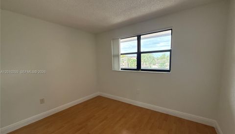 9979 Nob Hill Ln