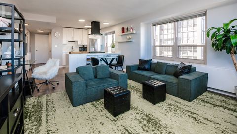 3950 N Lake Shore Drive