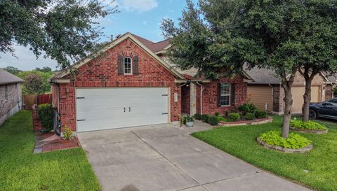 6906 Cedar Breeze