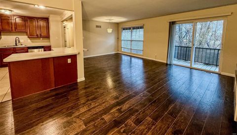 13453 Coliseum Drive