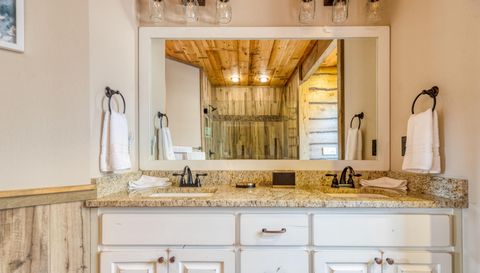 272 Heights Overlook