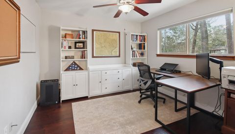 2406 Silver Falls Dr