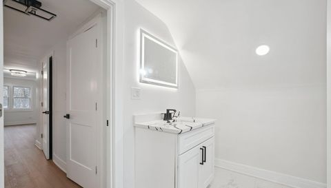 8389 S Baltimore Ave