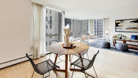 1310 N Ritchie Court