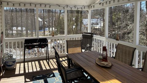 226 N Orchard Farms Ave