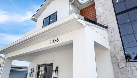 1326 W NEW HAMPSHIRE STREET