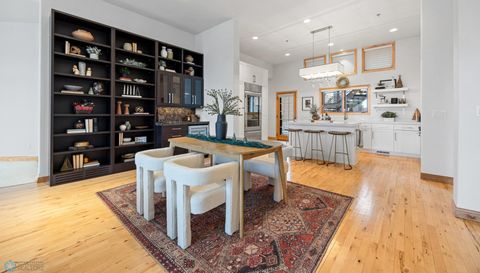 12 Broadway N
