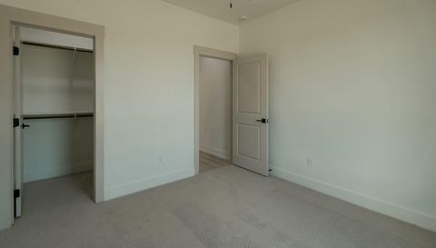 7901 Pecan Road