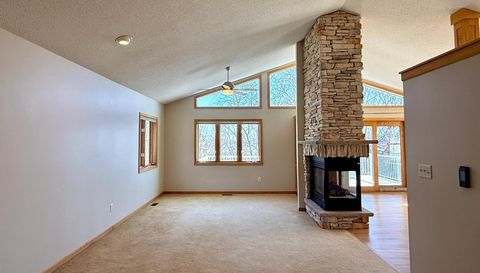 912 Aurora Circle