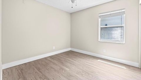 8320 Bermuda Sound Way