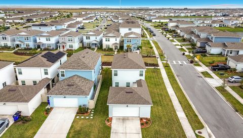1823 Summer Serenity Dr