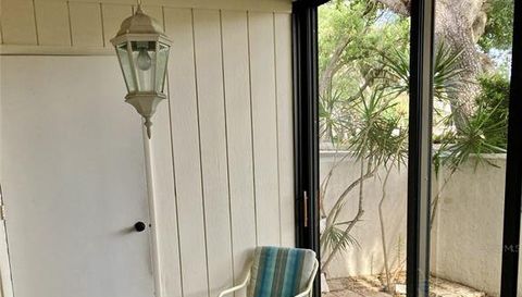 3500 EL CONQUISTADOR PARKWAY