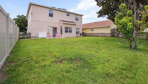 106 Woodbury Pines Cir