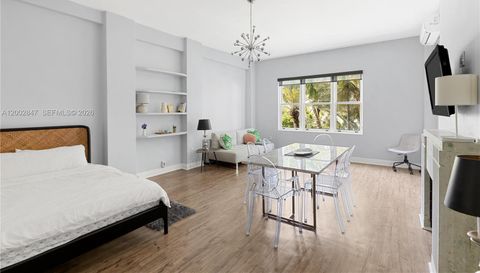 2421 Lake Pancoast Dr