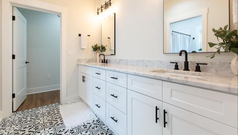 3395 Mariana Oaks Dr