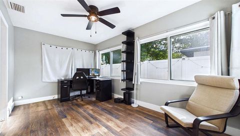 101 N MERCURY AVENUE