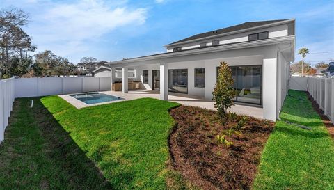 1326 W NEW HAMPSHIRE STREET