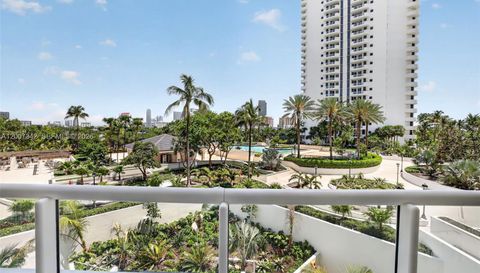 21205 Yacht Club Dr