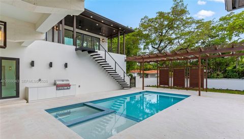 730 Zamora Ave