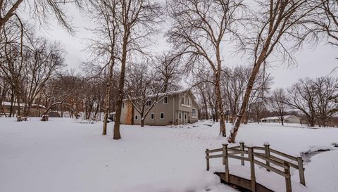 8125 Spring Valley Road