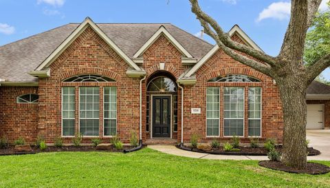 5210 Weston Dr