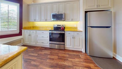 71 CARRIAGE CREEK WAY