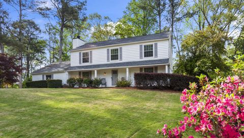 314 Lamplighter Ln SE