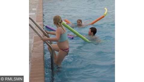 3189 Old Stone Way NE