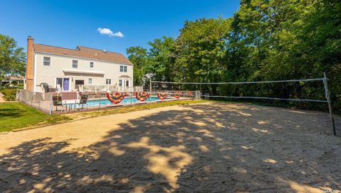 23 Josica Dr