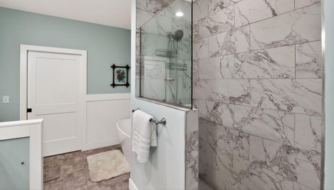 3757 Laurel Park Hwy Hendersonville