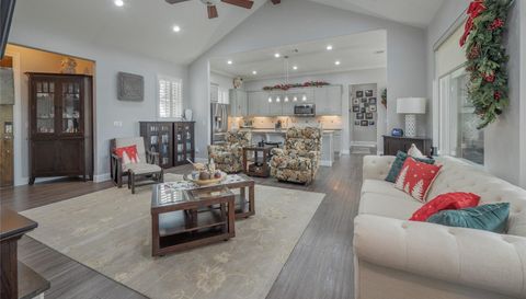 504 Cedar Mountain DR