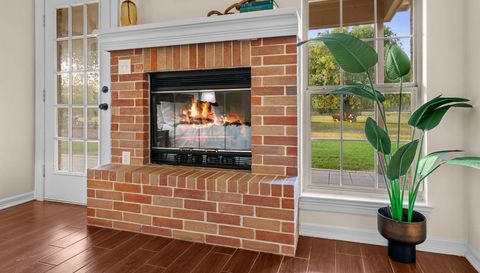 320 Woodland Oaks TRL