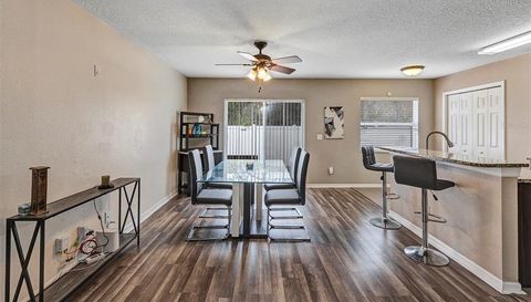 688 CRESTING OAK CIRCLE