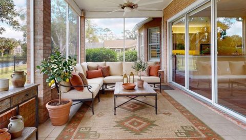 71 CARRIAGE CREEK WAY