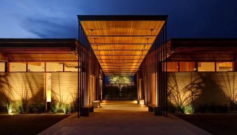 1810 Crimson Sunset DR