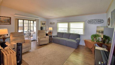 447 VILLAGE CIRCLE SW