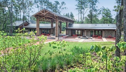 16807 Hemlock Grove Dr