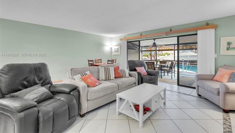 423 Sombrero Beach Rd